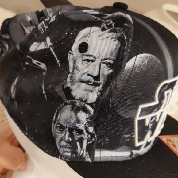 STAR WARS Character Embroidered Hat Snapback Lucasfilm LTD RN#115665 - Picture 7 of 13